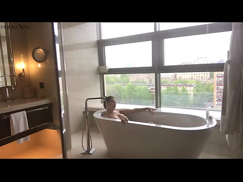 ❤️ Babe yang luar biasa ghairah jerking off dia di dalam bilik air ❤ Lucah pada kami ms.pornhdvideos.ru ☑